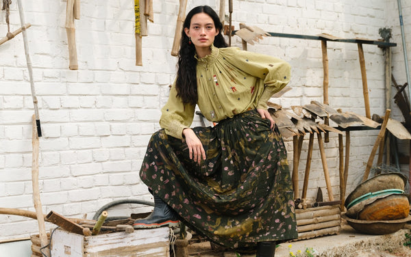 The Comeback of Retro: How Contemporary Fashion is Embracing Vintage Vibes