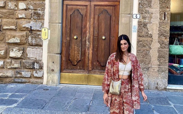Essential Dresses to Pack for Your International Vacation: Stay Stylish and Comfortable
