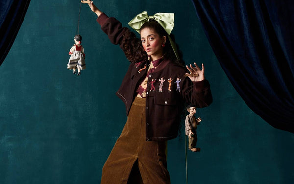 Layering Like a Pro: Vintage Fashion Tips for a Cozy Winter Look