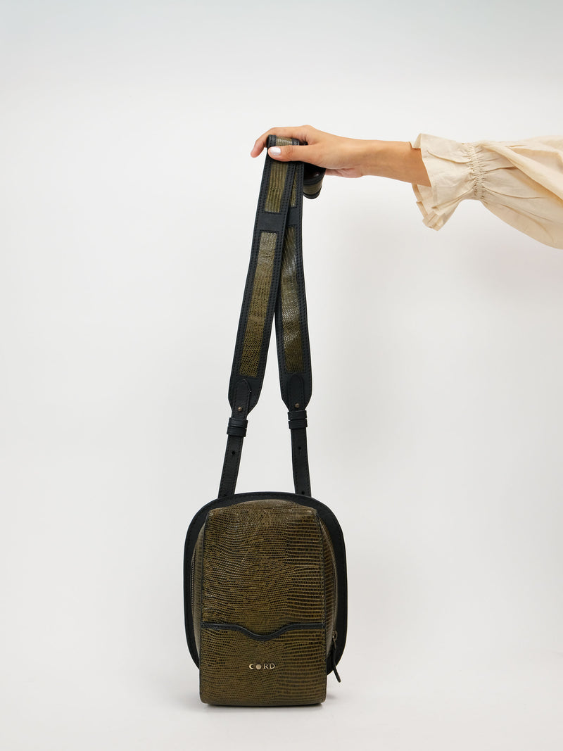 Node Crossbody