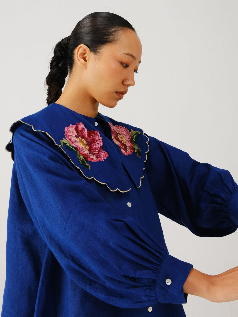 Julia top