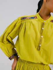 Peasant Top