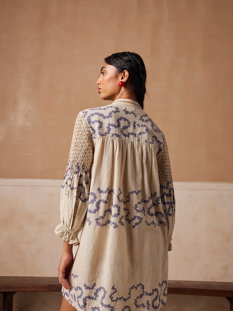 Porto Top | Buttoned up Midi Length Circular flounce sleeves Cotton Top L Porto Top | Buttoned up Midi Length Circular flounce sleeves Cotton Top L