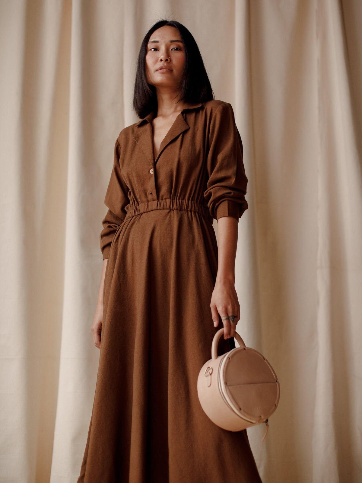 long sleeve maxi gold dress QUEEN OF EVERYTHING MIRRORED MAXI DRESS IN GOLD – AKIRA